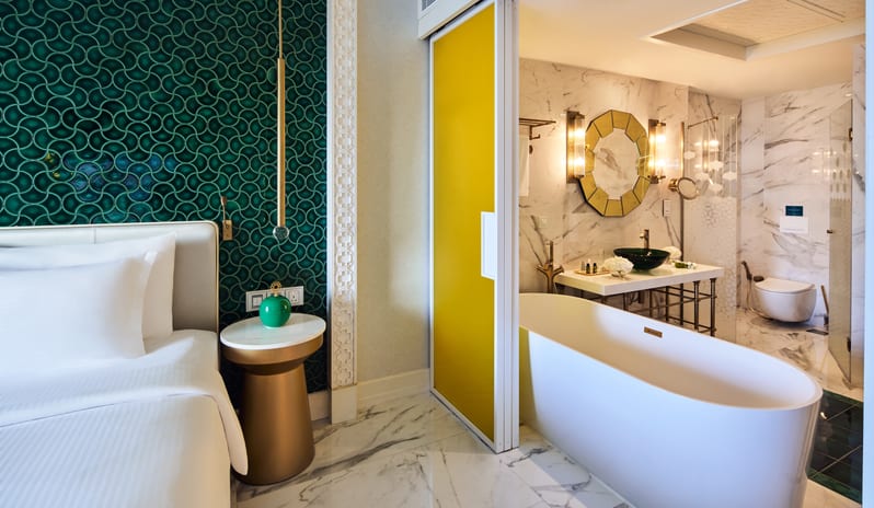 middle-east-holidays-abu-dhabi-rixos-premium-saadiyat-island-hotel-two-bedroom-family-room-sea-view-bathroom